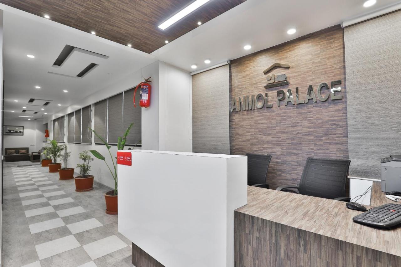 Oyo 23289 Hotel Anmol Palace Ahmedabad Luaran gambar