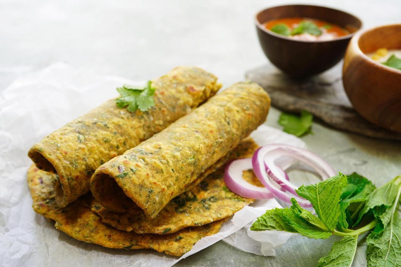 Oyo 23289 Hotel Anmol Palace Ahmedabad Luaran gambar